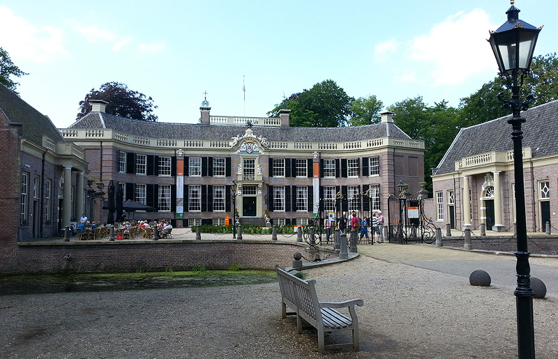 Lunch in a castle