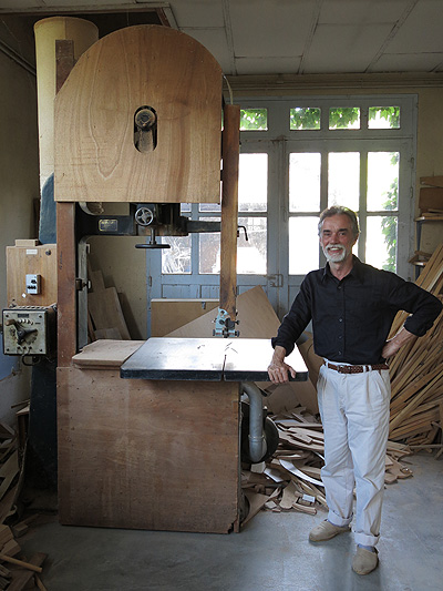 A big bandsaw