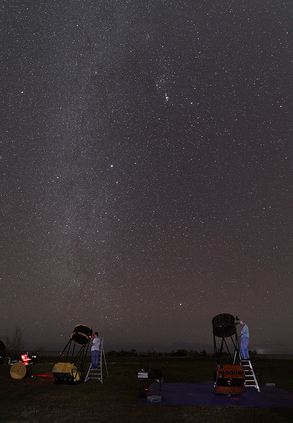Observing with two 32"s under the WSP sky