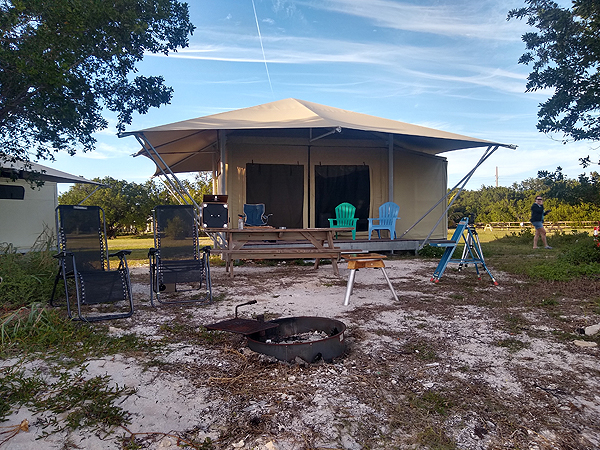 Glam tent