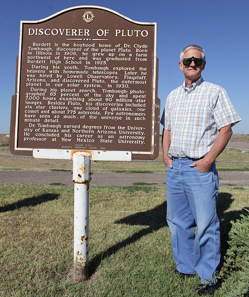 Clyde Tombaugh marker