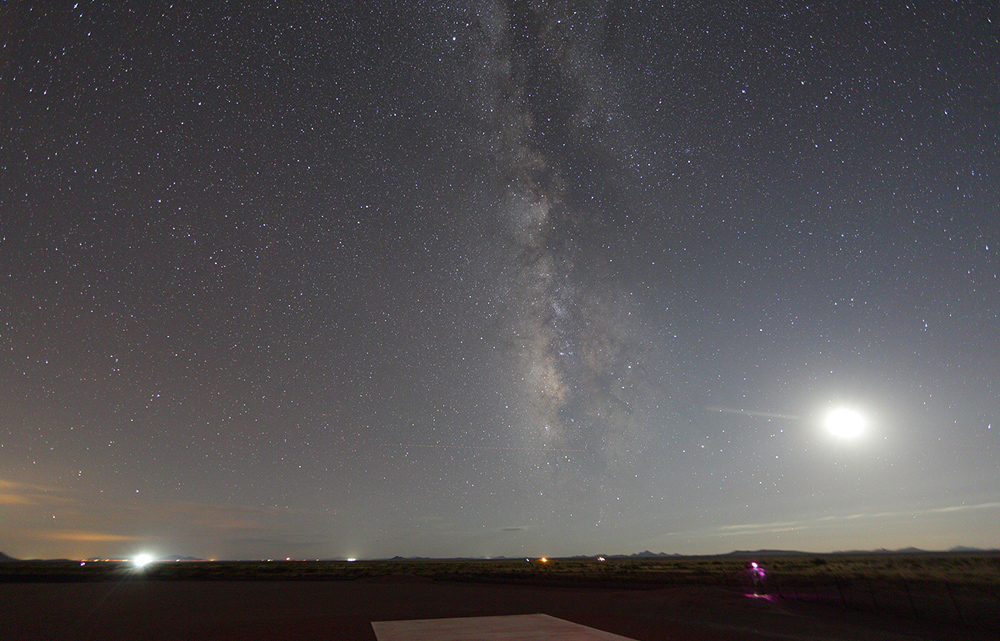 Milky Way despite moonlight